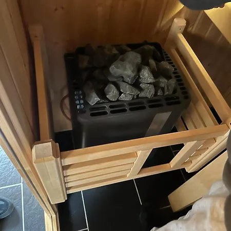 Dreiberge Sauna & Terrace Am Waldrand *