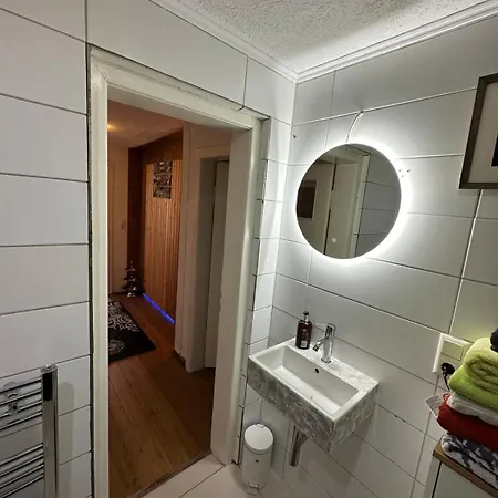 公寓 Dreiberge Sauna & Terrace Am Waldrand 特里贝格