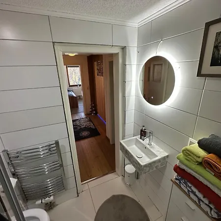 Dreiberge Sauna & Terrace Am Waldrand 特里贝格